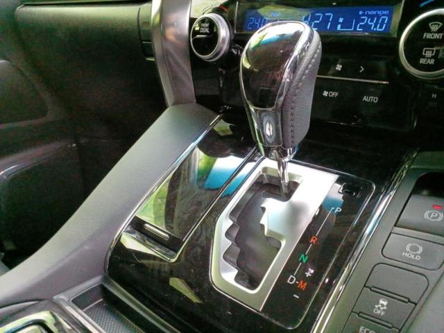 アルファード S Cパッケージ ディスプレイオーディオ+ナビ9インチ/フリップダウンモニター 純正 12.8インチ/衝突安全装置/両側電動スライドドア/エアーシート 前席/車線逸脱防止支援システム/シート 合皮 衝突被害軽減システム(17枚目)