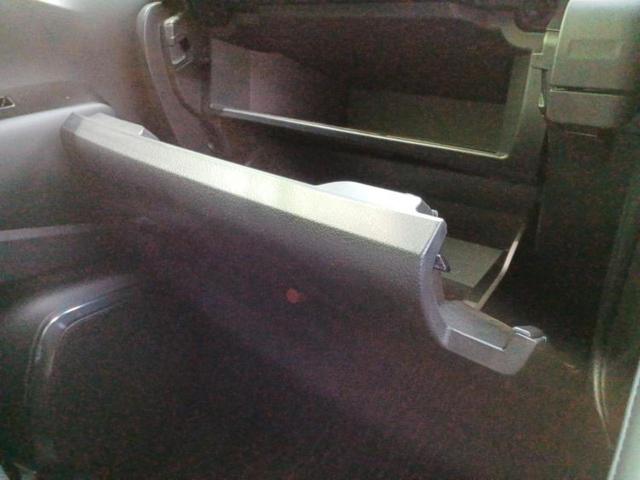 アルファード S Cパッケージ ディスプレイオーディオ+ナビ9インチ/フリップダウンモニター 純正 12.8インチ/衝突安全装置/両側電動スライドドア/エアーシート 前席/車線逸脱防止支援システム/シート 合皮 衝突被害軽減システム(33枚目)