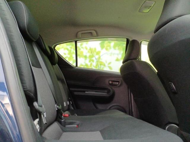 アクア Sスタイルブラック 新品タイヤ/純正 SDナビ/衝突安全装置/パノラミックビューモニター/車線逸脱防止支援システム/ドライブレコーダー 前後/ヘッドランプ LED/Bluetooth接続/ETC/EBD付ABS ドラレコ(5枚目)