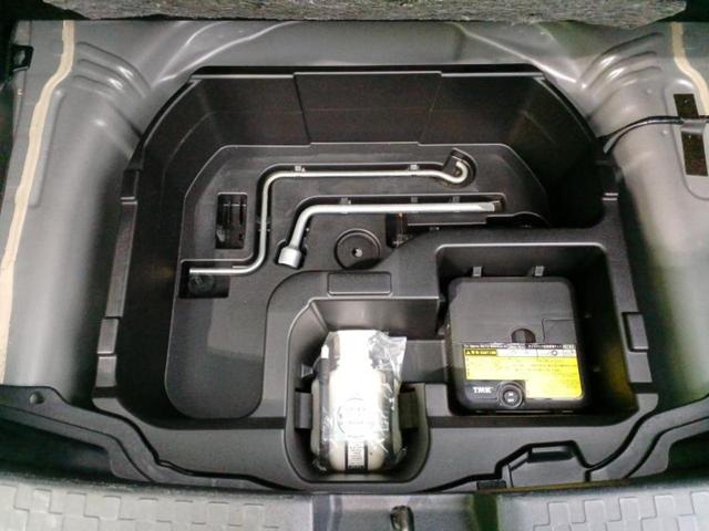 アクア Ｇ　保証書／社外　ＳＤナビ／ＥＴＣ／ＥＢＤ付ＡＢＳ／横滑り防止装置／アイドリングストップ／ワンセグＴＶ／エアバッグ　運転席／エアバッグ　助手席／アルミホイール　社外　１５インチ／パワーウインドウ（24枚目）