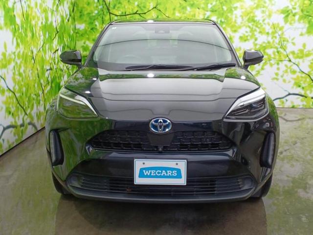 ヤリスクロス ハイブリッドＺ　ディスプレイオーディオ＋ナビ／衝突安全装置／シートヒーター／パノラミックビューモニター／車線逸脱防止支援システム／シート　フルレザー／ヘッドランプ　ＬＥＤ／ＵＳＢジャック　革シート　全周囲カメラ（42枚目）