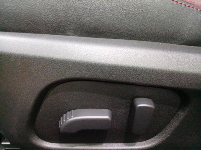 レヴォーグ ４ＷＤ１．６ＳＴＩスポーツアイサイト　保証書／純正　８インチ　ＳＤナビ／デジタルインナーミラー／衝突安全装置／シートヒーター　前席／車線逸脱防止支援システム／シート　フルレザー／ドライブレコーダー　前後／ヘッドランプ　ＬＥＤ／ＥＴＣ（39枚目）