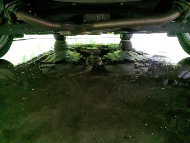 レヴォーグ ４ＷＤ１．６ＳＴＩスポーツアイサイト　保証書／純正　８インチ　ＳＤナビ／デジタルインナーミラー／衝突安全装置／シートヒーター　前席／車線逸脱防止支援システム／シート　フルレザー／ドライブレコーダー　前後／ヘッドランプ　ＬＥＤ／ＥＴＣ（44枚目）