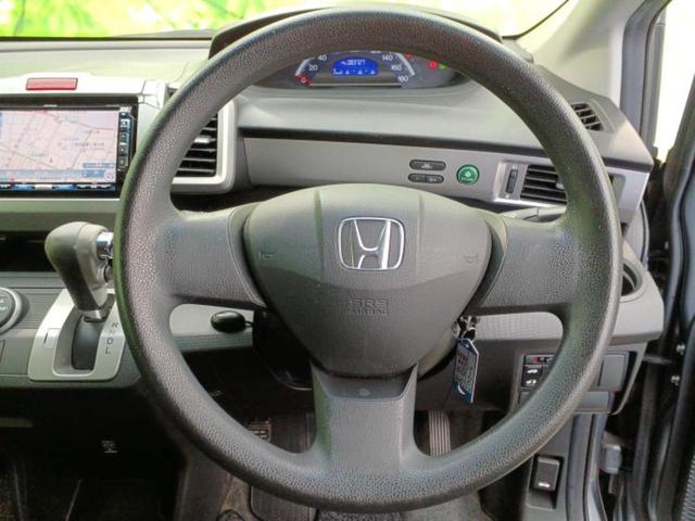 フリード Ｇエアロ　新品タイヤ／純正　ＳＤナビ／フリップダウンモニター／両側電動スライドドア／ドライブレコーダー　前後／ヘッドランプ　ＨＩＤ／ＥＴＣ／ＥＢＤ付ＡＢＳ／バックモニター／ワンセグＴＶ／ＤＶＤ　バックカメラ（14枚目）