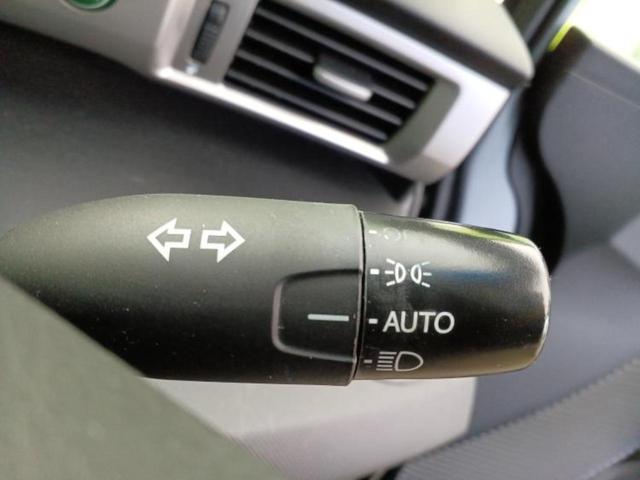 フリード Ｇエアロ　新品タイヤ／純正　ＳＤナビ／フリップダウンモニター／両側電動スライドドア／ドライブレコーダー　前後／ヘッドランプ　ＨＩＤ／ＥＴＣ／ＥＢＤ付ＡＢＳ／バックモニター／ワンセグＴＶ／ＤＶＤ　バックカメラ（15枚目）