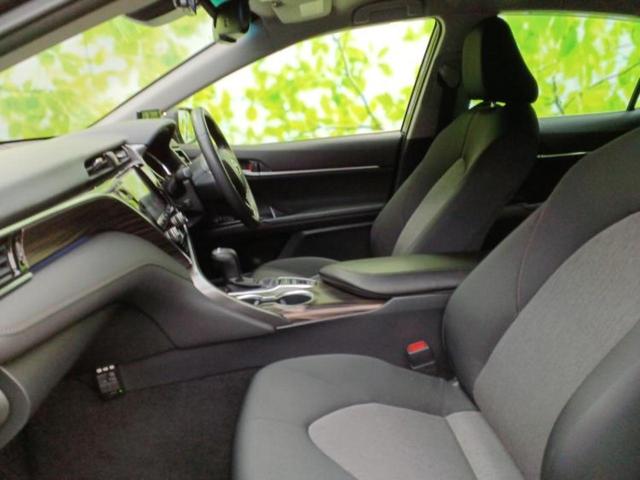 カムリ Ｇ　社外　９インチ　ＳＤナビ／トヨタセーフティセンス／車線逸脱防止支援システム／ドライブレコーダー　前後／ヘッドランプ　ＬＥＤ／Ｂｌｕｅｔｏｏｔｈ接続／ＥＴＣ／ＥＢＤ付ＡＢＳ／横滑り防止装置　バックカメラ（6枚目）