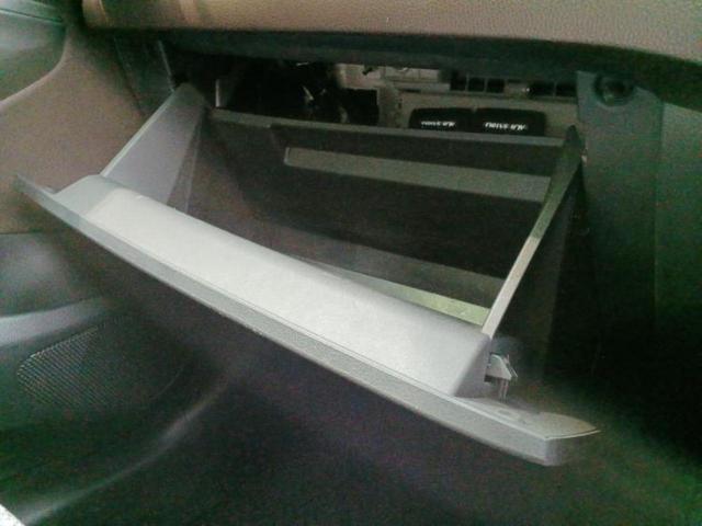 ヤリスクロス ハイブリッドＺ　保証書／ディスプレイオーディオ＋ナビ８インチ／衝突安全装置／シートヒーター　前席／パノラミックビューモニター／車線逸脱防止支援システム／シート　ハーフレザー／ドライブレコーダー　前後　全周囲カメラ（30枚目）