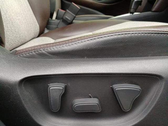 ヤリスクロス ハイブリッドＺ　保証書／ディスプレイオーディオ＋ナビ８インチ／衝突安全装置／シートヒーター　前席／パノラミックビューモニター／車線逸脱防止支援システム／シート　ハーフレザー／ドライブレコーダー　前後　全周囲カメラ（39枚目）