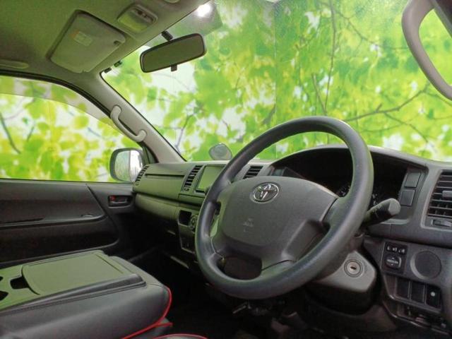 ハイエースバン ４ＷＤロングＤＸ　ＧＬパッケージ　新品タイヤ／純正　ＳＤナビ／ヘッドランプ　ＬＥＤ／Ｂｌｕｅｔｏｏｔｈ接続／ＥＴＣ／ＥＢＤ付ＡＢＳ／バックモニター／フルセグＴＶ／アルミホイール　ＴＲＤ　１５インチ／パワーウインドウ　バックカメラ（4枚目）