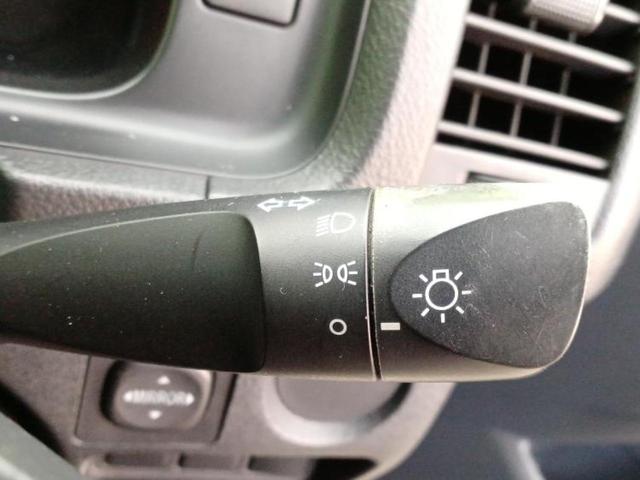 ハイエースバン ４ＷＤロングＤＸ　ＧＬパッケージ　新品タイヤ／純正　ＳＤナビ／ヘッドランプ　ＬＥＤ／Ｂｌｕｅｔｏｏｔｈ接続／ＥＴＣ／ＥＢＤ付ＡＢＳ／バックモニター／フルセグＴＶ／アルミホイール　ＴＲＤ　１５インチ／パワーウインドウ　バックカメラ（15枚目）