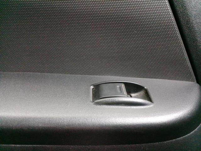 ハイエースバン ４ＷＤロングＤＸ　ＧＬパッケージ　新品タイヤ／純正　ＳＤナビ／ヘッドランプ　ＬＥＤ／Ｂｌｕｅｔｏｏｔｈ接続／ＥＴＣ／ＥＢＤ付ＡＢＳ／バックモニター／フルセグＴＶ／アルミホイール　ＴＲＤ　１５インチ／パワーウインドウ　バックカメラ（22枚目）