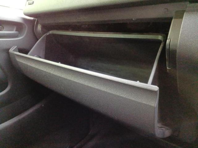 ハイエースバン ４ＷＤロングＤＸ　ＧＬパッケージ　新品タイヤ／純正　ＳＤナビ／ヘッドランプ　ＬＥＤ／Ｂｌｕｅｔｏｏｔｈ接続／ＥＴＣ／ＥＢＤ付ＡＢＳ／バックモニター／フルセグＴＶ／アルミホイール　ＴＲＤ　１５インチ／パワーウインドウ　バックカメラ（28枚目）