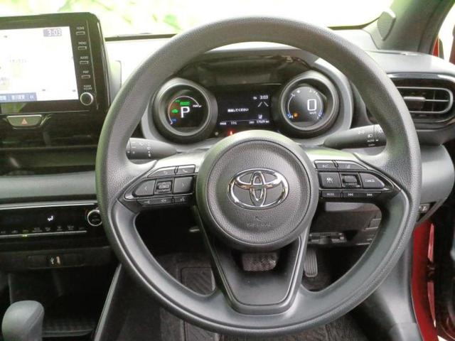 ヤリス ハイブリッドＧ　保証書／ディスプレイオーディオ＋ナビ８インチ／衝突安全装置／パノラミックビューモニター／車線逸脱防止支援システム／ヘッドランプ　ＬＥＤ／Ｂｌｕｅｔｏｏｔｈ接続／ＥＴＣ／ＥＢＤ付ＡＢＳ　全周囲カメラ（13枚目）