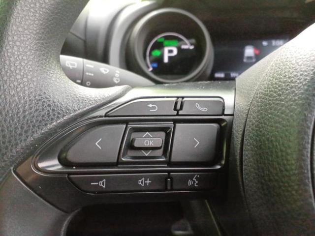 ヤリス ハイブリッドＧ　保証書／ディスプレイオーディオ＋ナビ８インチ／衝突安全装置／パノラミックビューモニター／車線逸脱防止支援システム／ヘッドランプ　ＬＥＤ／Ｂｌｕｅｔｏｏｔｈ接続／ＥＴＣ／ＥＢＤ付ＡＢＳ　全周囲カメラ（18枚目）