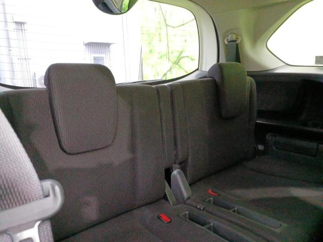 フリード Gジャストセレクション 純正 SDナビ/両側電動スライドドア/ヘッドランプ HID/ETC/EBD付ABS/横滑り防止装置/ワンセグTV/パワーウインドウ/エンジンスタートボタン/キーレスエントリー/オートエアコン(6枚目)