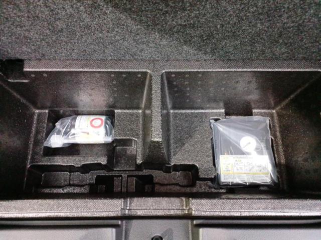 デリカミニ Ｇ　保証書／イーアシスト（ミツビシ）／電動スライドドア／シートヒーター　前席／車線逸脱防止支援システム／シート　ハーフレザー／ヘッドランプ　ＬＥＤ／ＥＢＤ付ＡＢＳ／横滑り防止装置／アイドリングストップ（24枚目）