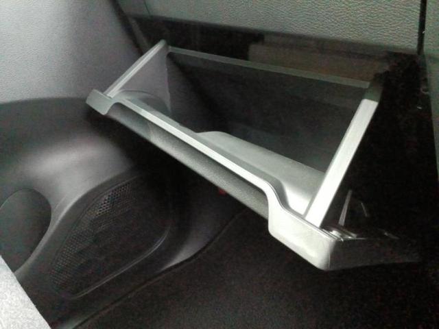 デリカミニ Ｇ　保証書／イーアシスト（ミツビシ）／電動スライドドア／シートヒーター　前席／車線逸脱防止支援システム／シート　ハーフレザー／ヘッドランプ　ＬＥＤ／ＥＢＤ付ＡＢＳ／横滑り防止装置／アイドリングストップ（28枚目）