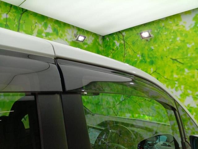 ノア Ｓｉダブルバイビー２　保証書／純正　１０インチ　ＳＤナビ／フリップダウンモニター／衝突安全装置／両側電動スライドドア／車線逸脱防止支援システム／シート　ハーフレザー／ドライブレコーダー　純正／ＵＳＢジャック　バックカメラ（42枚目）