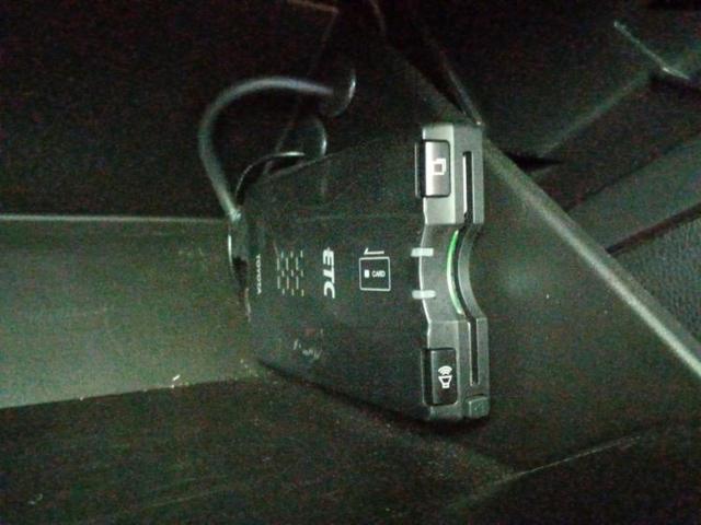 ８６ ＧＴリミテッド　新品タイヤ／純正　ＳＤナビ／シートヒーター　前席／シート　ハーフレザー／ドライブレコーダー　前後／ヘッドランプ　ＬＥＤ／ＵＳＢジャック／Ｂｌｕｅｔｏｏｔｈ接続／ＥＴＣ／ＥＢＤ付ＡＢＳ　バックカメラ（18枚目）