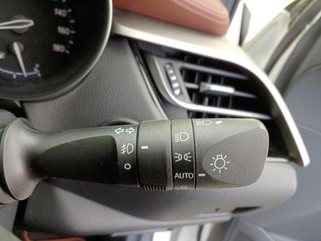 �ԑI�тɂ͂��Y�݂������̂ł��I��̓I�ȍw���܂ł͌������Ă��Ȃ����ǎԂ͋C�ɂȂ�Ƃ������q�l���劽�}�ł��I���񒆌Îԍw���̑����̂���`���������Ă��������I