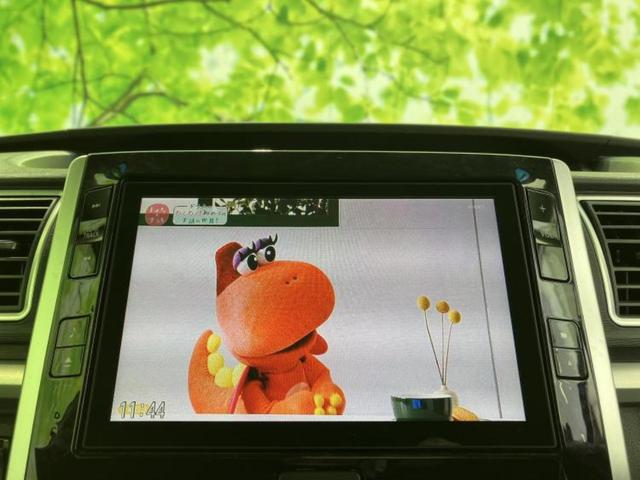 タント カスタムＸトップエディションＶＳ　ＳＡ３　純正　８インチ　ＳＤナビ／衝突安全装置／両側電動スライドドア／シートヒーター　運転席／シート　ハーフレザー／ドライブレコーダー　社外／ヘッドランプ　ＬＥＤ／ＵＳＢジャック／Ｂｌｕｅｔｏｏｔｈ接続（13枚目）