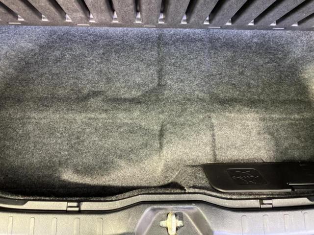 ヴォクシー ＺＳ　保証書／純正　１０インチ　ＳＤナビ／両側電動スライドドア／ヘッドランプ　ＬＥＤ／Ｂｌｕｅｔｏｏｔｈ接続／ＥＴＣ／ＥＢＤ付ＡＢＳ／横滑り防止装置／アイドリングストップ／クルーズコントロール　ＤＶＤ再生（26枚目）