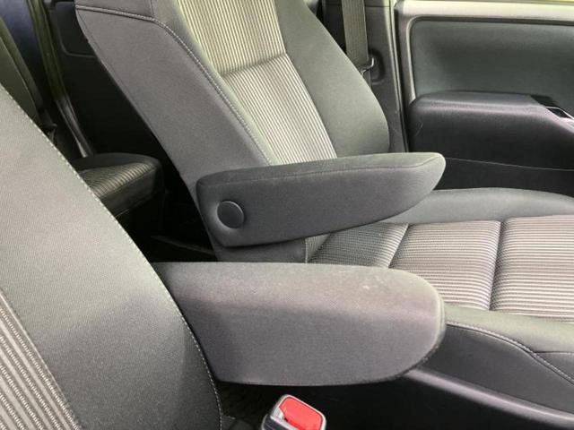 ヴォクシー ＺＳ　保証書／純正　１０インチ　ＳＤナビ／両側電動スライドドア／ヘッドランプ　ＬＥＤ／Ｂｌｕｅｔｏｏｔｈ接続／ＥＴＣ／ＥＢＤ付ＡＢＳ／横滑り防止装置／アイドリングストップ／クルーズコントロール　ＤＶＤ再生（40枚目）