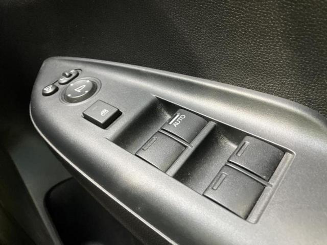 フィット 13G・Sパッケージ 純正 SDナビ/ヘッドランプ HID/ETC/EBD付ABS/横滑り防止装置/アイドリングストップ/ワンセグTV/エアバッグ 運転席/エアバッグ 助手席/MTモード付き HIDヘッドライト(27枚目)