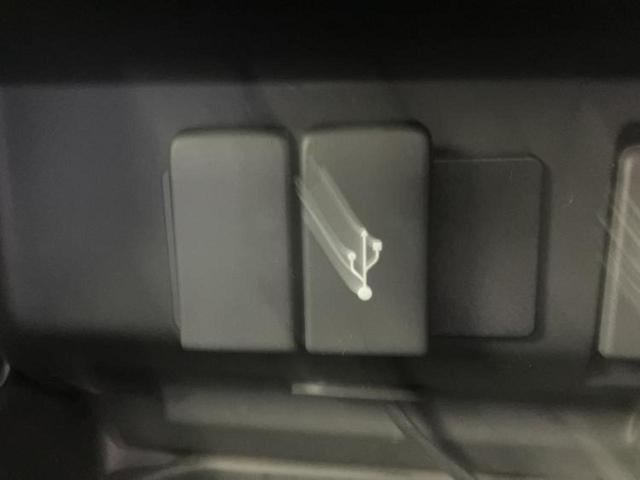 フィット 13G・Sパッケージ 純正 SDナビ/ヘッドランプ HID/ETC/EBD付ABS/横滑り防止装置/アイドリングストップ/ワンセグTV/エアバッグ 運転席/エアバッグ 助手席/MTモード付き HIDヘッドライト(34枚目)