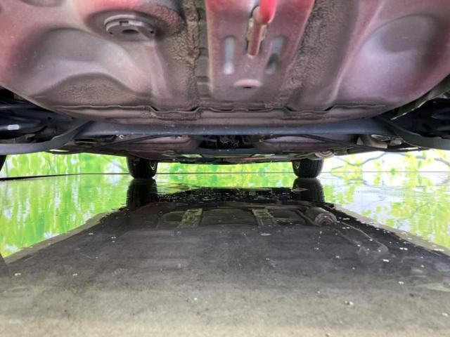 フィット 13G・Sパッケージ 純正 SDナビ/ヘッドランプ HID/ETC/EBD付ABS/横滑り防止装置/アイドリングストップ/ワンセグTV/エアバッグ 運転席/エアバッグ 助手席/MTモード付き HIDヘッドライト(40枚目)