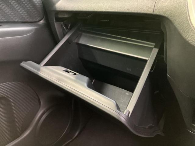 Ｎ－ＢＯＸカスタム Ｇ・ターボパッケージ　新品タイヤ／純正　ＳＤナビ／両側電動スライドドア／ヘッドランプ　ＨＩＤ／Ｂｌｕｅｔｏｏｔｈ接続／ＥＴＣ／ＥＢＤ付ＡＢＳ／横滑り防止装置／アイドリングストップ／バックモニター／フルセグＴＶ／ＤＶＤ（31枚目）