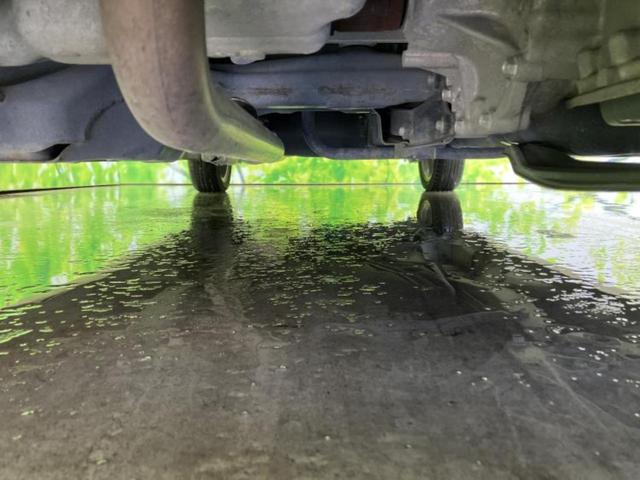 Ｎ－ＢＯＸカスタム Ｇ・ターボパッケージ　新品タイヤ／純正　ＳＤナビ／両側電動スライドドア／ヘッドランプ　ＨＩＤ／Ｂｌｕｅｔｏｏｔｈ接続／ＥＴＣ／ＥＢＤ付ＡＢＳ／横滑り防止装置／アイドリングストップ／バックモニター／フルセグＴＶ／ＤＶＤ（44枚目）