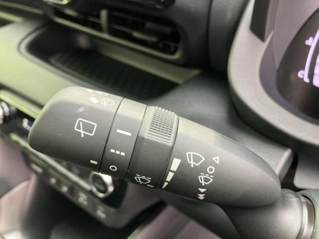 ヤリス ハイブリッドＺ　保証書／ディスプレイオーディオ＋ナビ８インチ／シートヒーター／車線逸脱防止支援システム／シート　ハーフレザー／ヘッドランプ　ＬＥＤ／ＥＴＣ／ＥＢＤ付ＡＢＳ／横滑り防止装置　バックカメラ　ワンオーナー（16枚目）