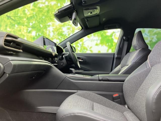 クラウンクロスオーバー ４ＷＤ　Ｇアドバンスド　保証書／ディスプレイオーディオ＋ナビ１２．３インチ／デジタルインナーミラー／衝突安全装置／全方位モニター／車線逸脱防止支援システム／シート　ハーフレザー／電動バックドア　衝突被害軽減システム　４ＷＤ（6枚目）