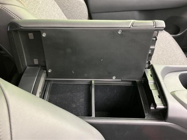 クラウンクロスオーバー ４ＷＤ　Ｇアドバンスド　保証書／ディスプレイオーディオ＋ナビ１２．３インチ／デジタルインナーミラー／衝突安全装置／全方位モニター／車線逸脱防止支援システム／シート　ハーフレザー／電動バックドア　衝突被害軽減システム　４ＷＤ（30枚目）