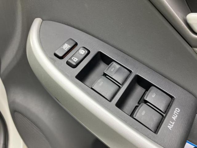 プリウス Ｓツーリングセレクション　新品タイヤ／保証書／純正　ＳＤナビ／ＥＴＣ／ＥＢＤ付ＡＢＳ／横滑り防止装置／アイドリングストップ／ワンセグＴＶ／エアバッグ　運転席／エアバッグ　助手席／エアバッグ　サイド　盗難防止装置（25枚目）