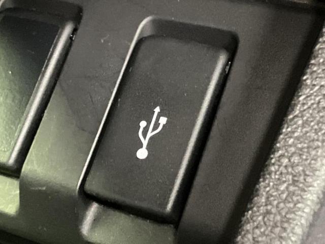 ヴェゼル ハイブリッドZ 新品タイヤ/純正 SDナビ/衝突安全装置/シートヒーター/シート ハーフレザー/ヘッドランプ LED/ETC/EBD付ABS/横滑り防止装置/アイドリングストップ/フルセグTV/ルーフレール(34枚目)