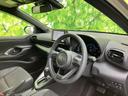 ヤリス ハイブリッドＺ　保証書／ディスプレイオーディオ＋ナビ８インチ／シートヒーター／車線逸脱防止支援システム／シート　ハーフレザー／ヘッドランプ　ＬＥＤ／ＥＴＣ／ＥＢＤ付ＡＢＳ／横滑り防止装置　バックカメラ　ワンオーナー（4枚目）
