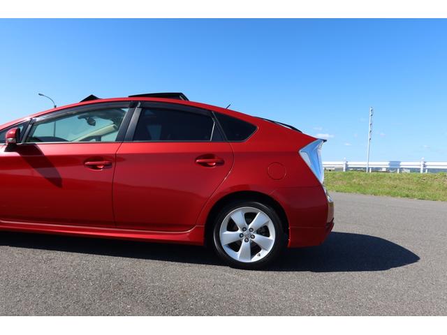 TOYOTA PRIUS G TOURING SELECTION