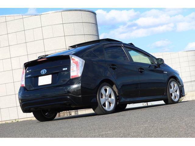 プリウス Gツーリングセレクション 最終後期 フルエアロ ソーラーパネル付きサンルーフ 前後ドライブレコーダー 新品シートカバー コンビステアリング パワーシート 純正SDナビ Bカメラ ETC Bluetooth クルーズコントロール(8枚目)