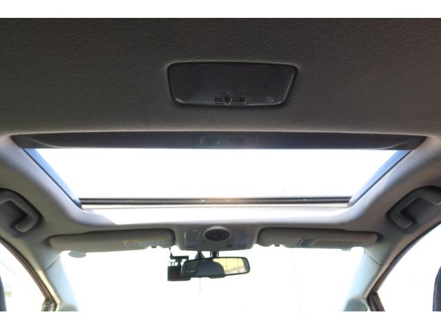 プリウス Gツーリングセレクション 最終後期 フルエアロ ソーラーパネル付きサンルーフ 前後ドライブレコーダー 新品シートカバー コンビステアリング パワーシート 純正SDナビ Bカメラ ETC Bluetooth クルーズコントロール(21枚目)