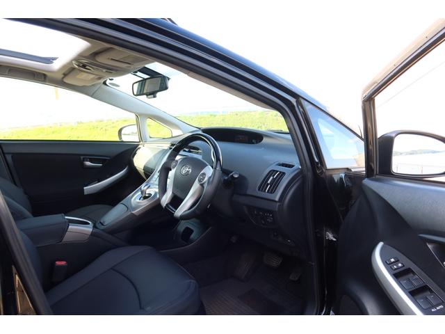 プリウス Gツーリングセレクション 最終後期 フルエアロ ソーラーパネル付きサンルーフ 前後ドライブレコーダー 新品シートカバー コンビステアリング パワーシート 純正SDナビ Bカメラ ETC Bluetooth クルーズコントロール(22枚目)