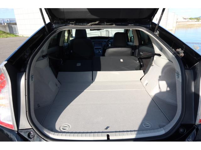 プリウス Gツーリングセレクション 最終後期 フルエアロ ソーラーパネル付きサンルーフ 前後ドライブレコーダー 新品シートカバー コンビステアリング パワーシート 純正SDナビ Bカメラ ETC Bluetooth クルーズコントロール(36枚目)