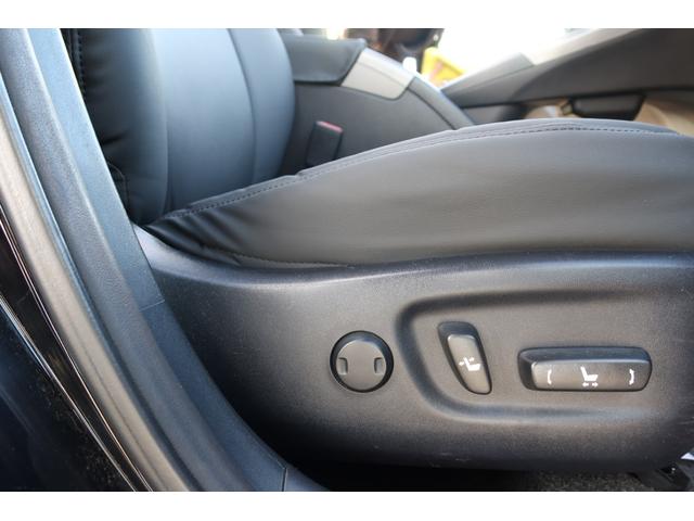 プリウス Gツーリングセレクション 最終後期 フルエアロ ソーラーパネル付きサンルーフ 前後ドライブレコーダー 新品シートカバー コンビステアリング パワーシート 純正SDナビ Bカメラ ETC Bluetooth クルーズコントロール(38枚目)