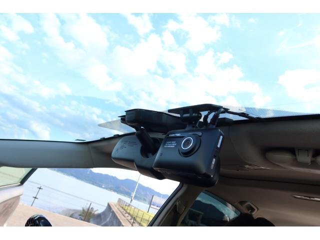 プリウス Gツーリングセレクション 最終後期 フルエアロ ソーラーパネル付きサンルーフ 前後ドライブレコーダー 新品シートカバー コンビステアリング パワーシート 純正SDナビ Bカメラ ETC Bluetooth クルーズコントロール(57枚目)