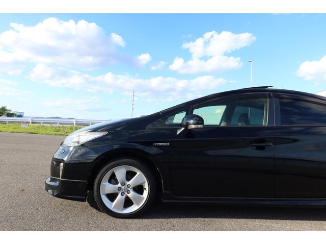 プリウス Gツーリングセレクション 最終後期 フルエアロ ソーラーパネル付きサンルーフ 前後ドライブレコーダー 新品シートカバー コンビステアリング パワーシート 純正SDナビ Bカメラ ETC Bluetooth クルーズコントロール(70枚目)