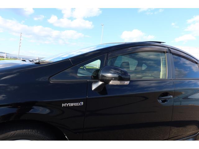 プリウス Gツーリングセレクション 最終後期 フルエアロ ソーラーパネル付きサンルーフ 前後ドライブレコーダー 新品シートカバー コンビステアリング パワーシート 純正SDナビ Bカメラ ETC Bluetooth クルーズコントロール(77枚目)