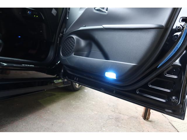 プリウス Aプレミアム モデリスタエアロ モデリスタ18inホイール サンルーフ 本革シート 9型ナビ HDMI USB バックカメラ ETC AC100V レーダークルーズ クリアランスソナー オートハイビーム 安全装備(32枚目)