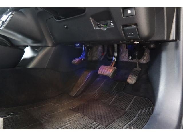 プリウス Aプレミアム モデリスタエアロ モデリスタ18inホイール サンルーフ 本革シート 9型ナビ HDMI USB バックカメラ ETC AC100V レーダークルーズ クリアランスソナー オートハイビーム 安全装備(44枚目)