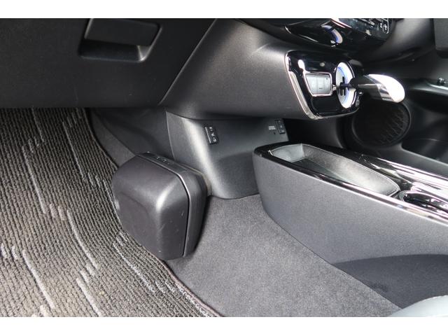 プリウス Aプレミアム モデリスタエアロ モデリスタ18inホイール サンルーフ 本革シート 9型ナビ HDMI USB バックカメラ ETC AC100V レーダークルーズ クリアランスソナー オートハイビーム 安全装備(68枚目)